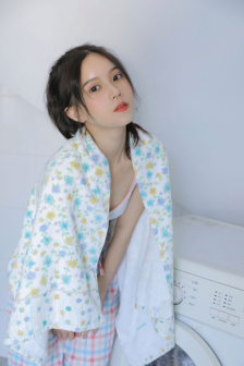 明星专题：余非
